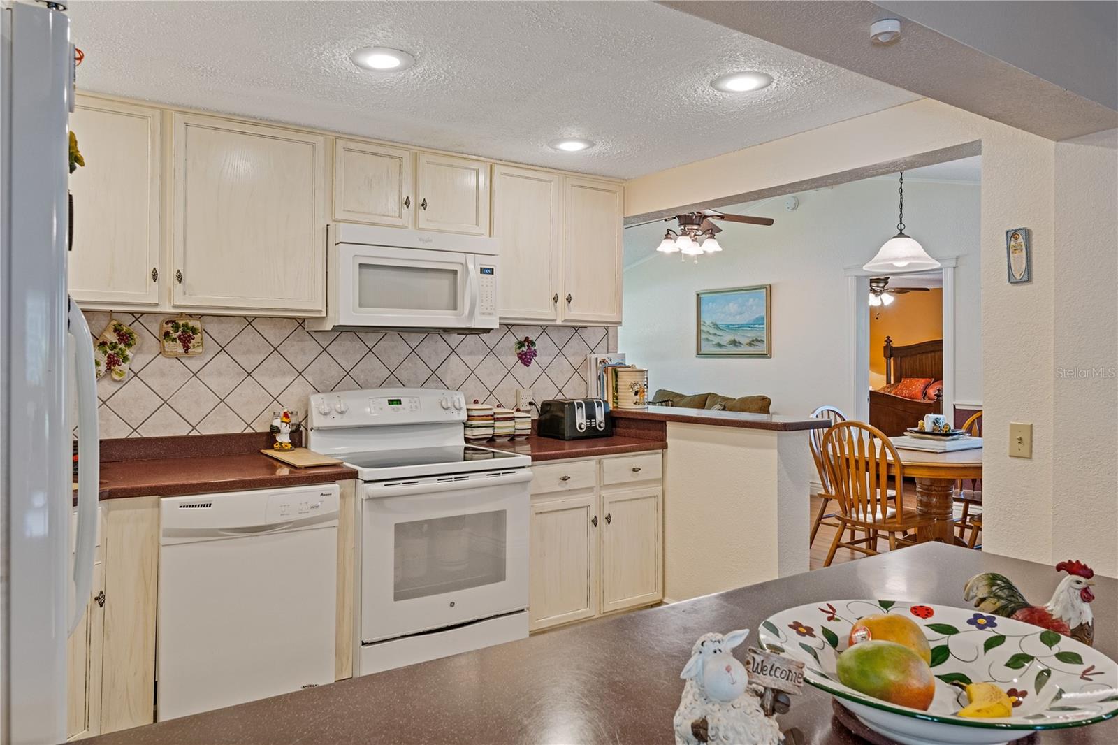401 WOODLAWN TER, KISSIMMEE, FL, 34744