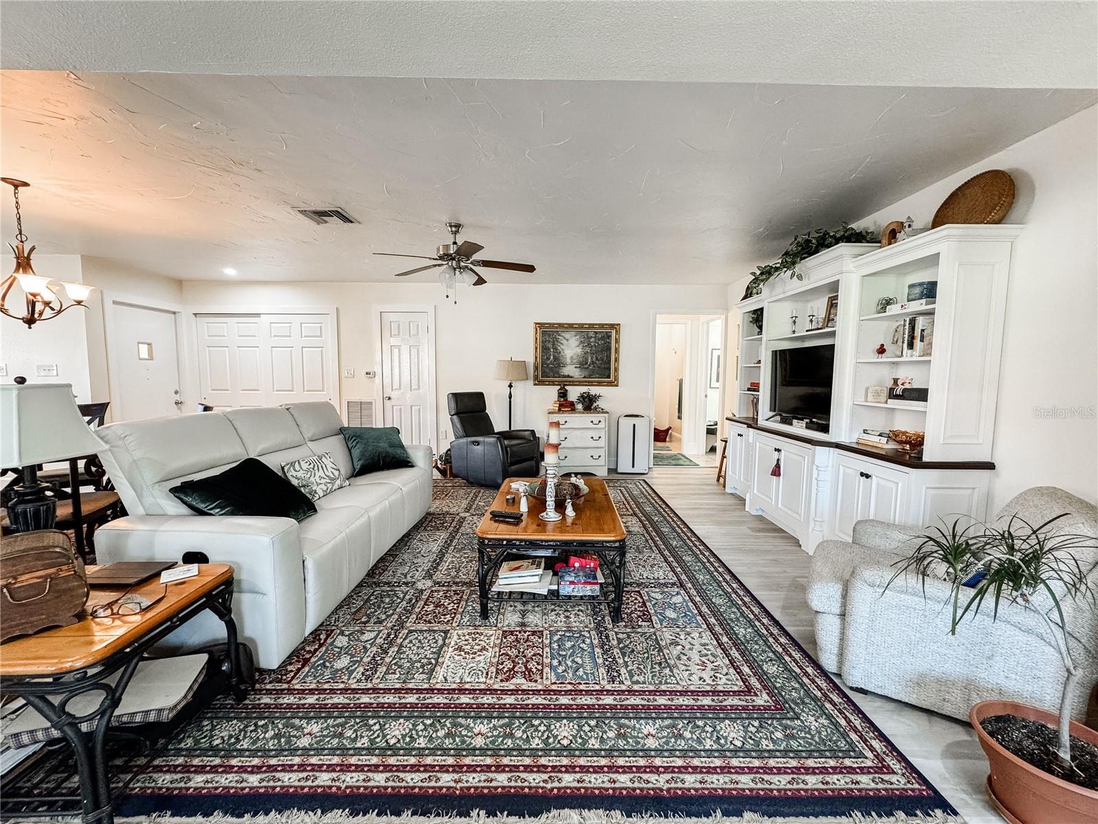 916 W FAITH CIR, BRADENTON, FL, 34212