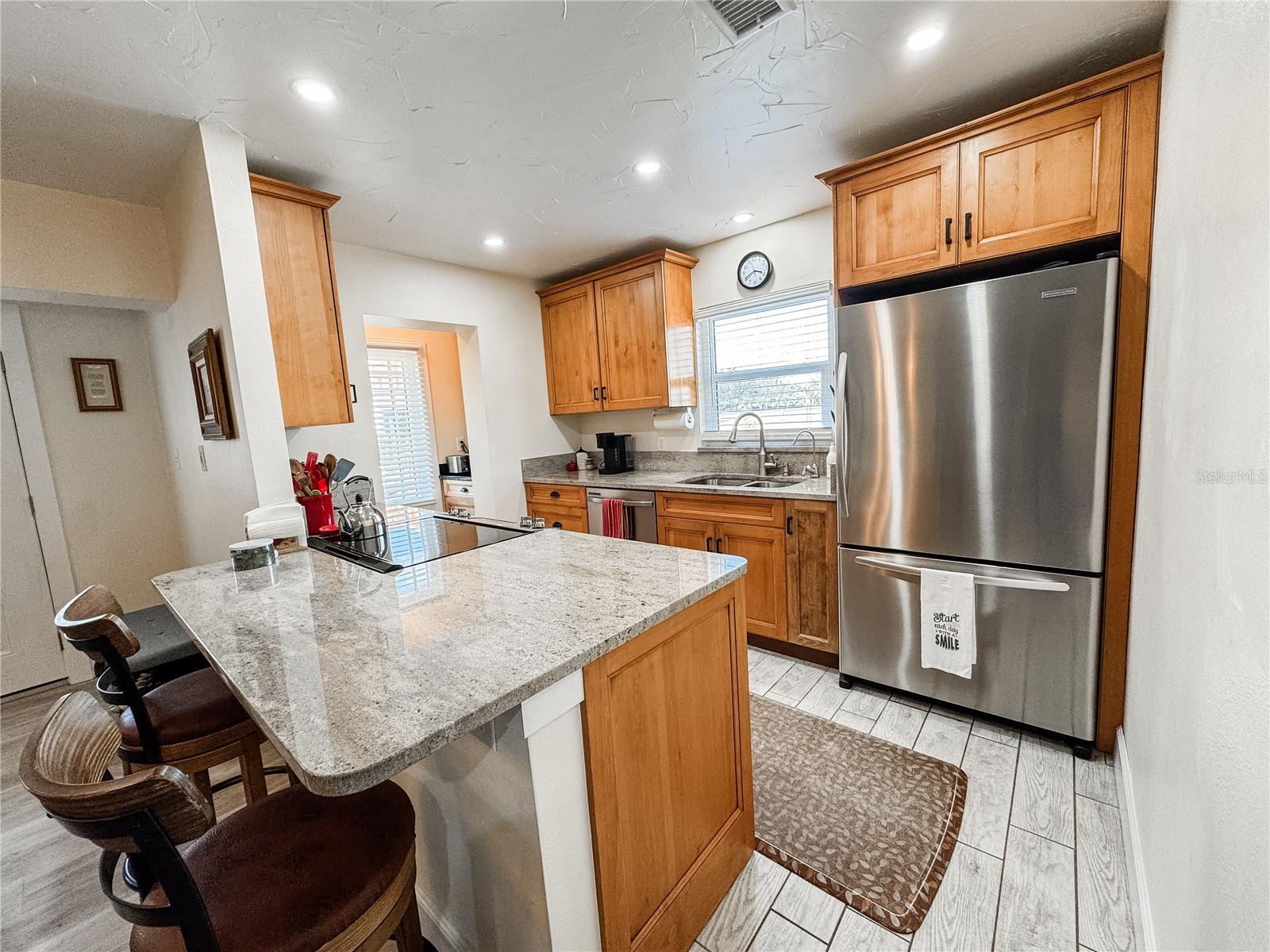916 W FAITH CIR, BRADENTON, FL, 34212