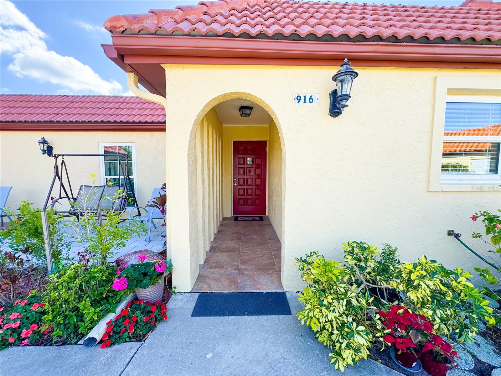 916 W FAITH CIR, BRADENTON, FL, 34212