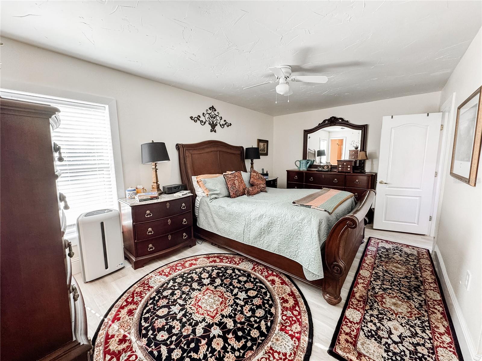 916 W FAITH CIR, BRADENTON, FL, 34212