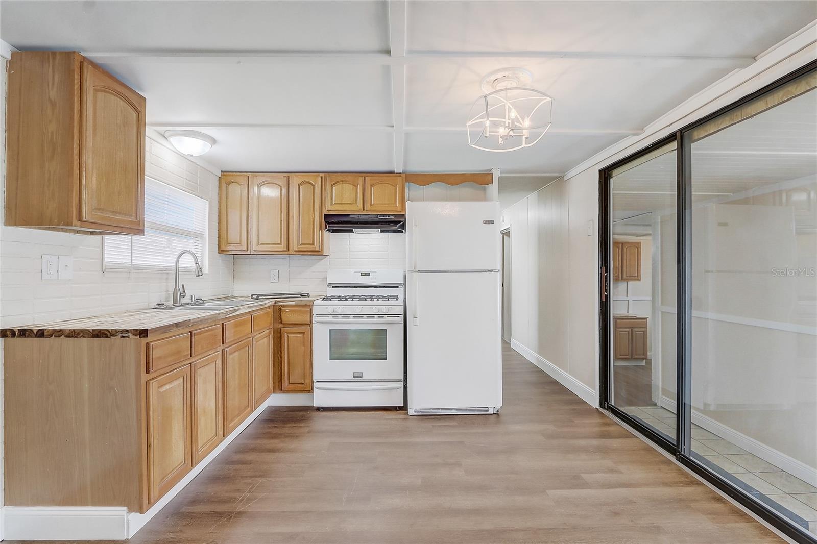 34936 3RD AVE, LEESBURG, FL, 34788