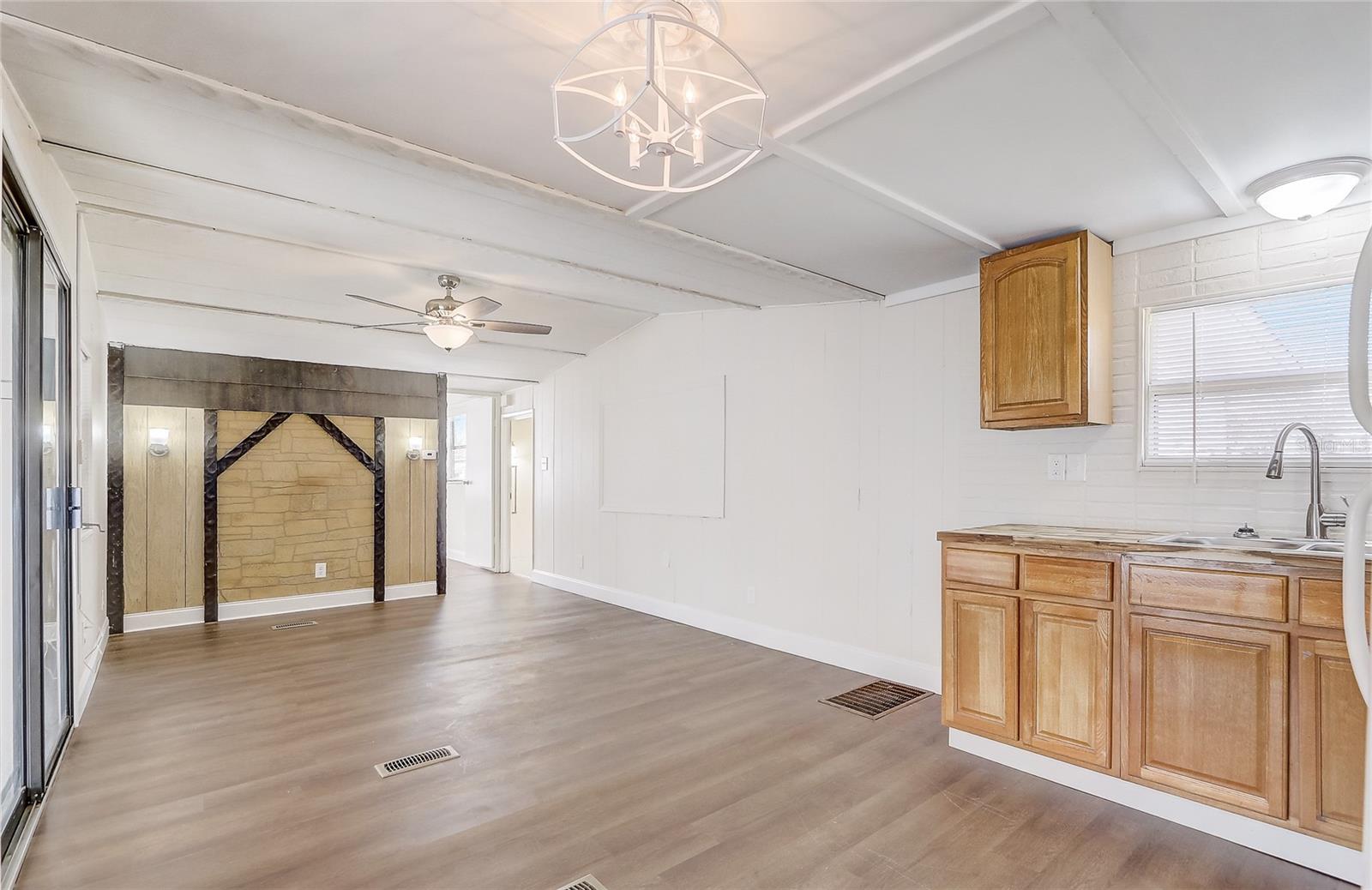 34936 3RD AVE, LEESBURG, FL, 34788
