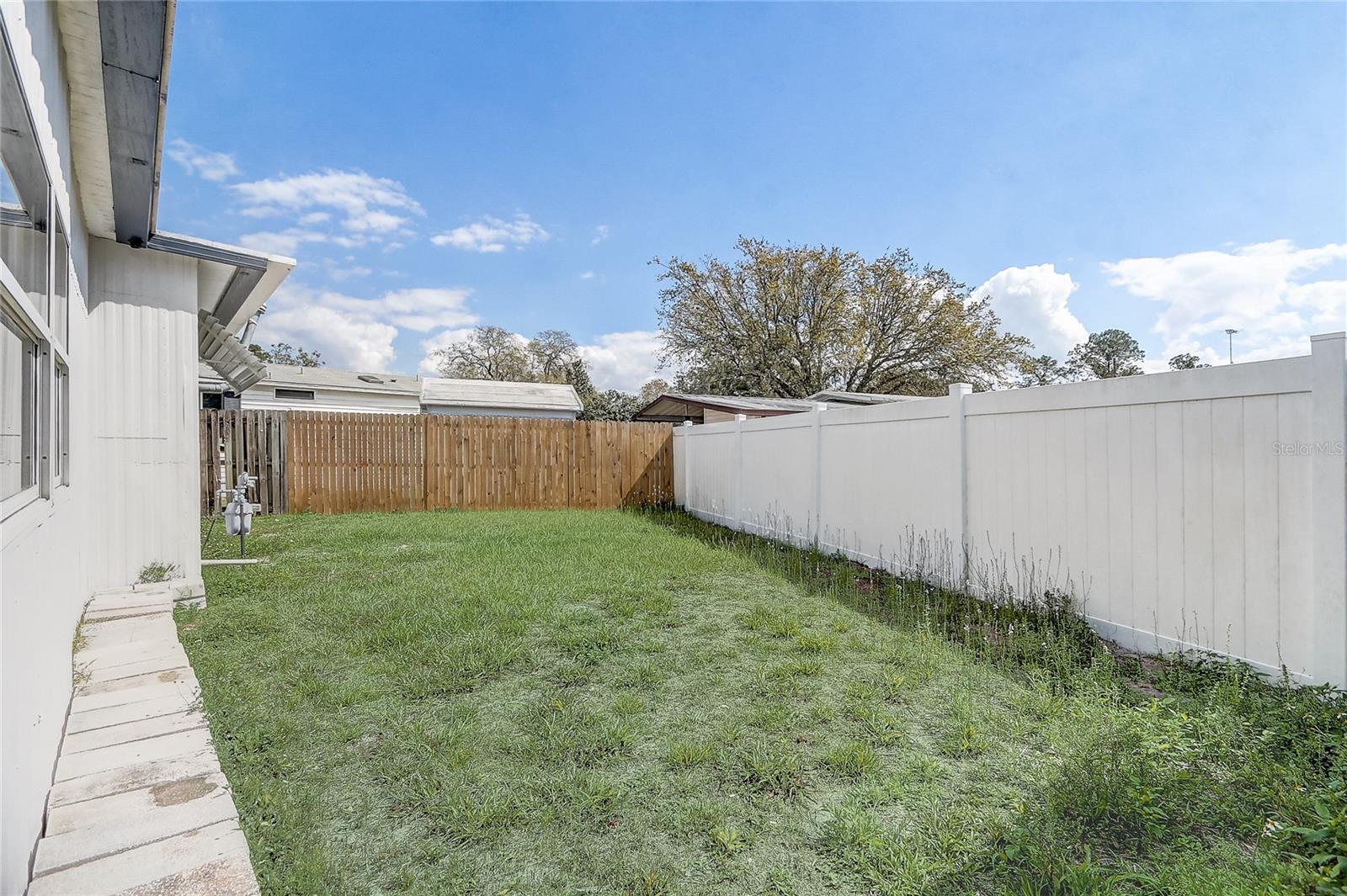 34936 3RD AVE, LEESBURG, FL, 34788