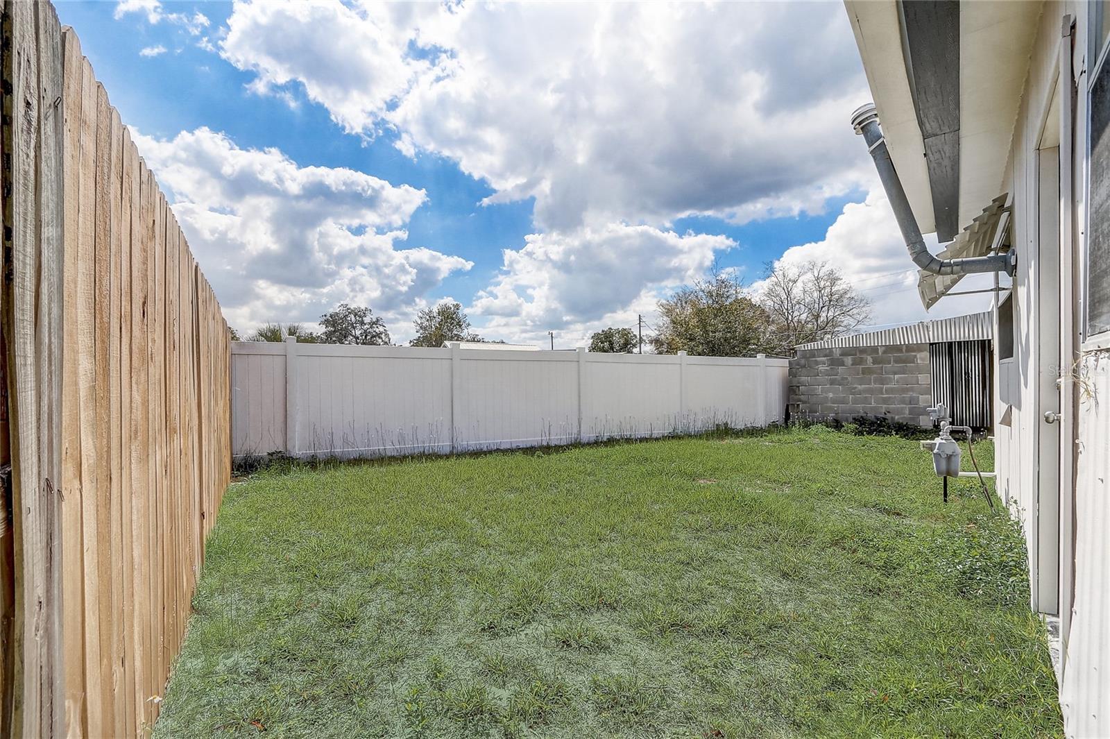 34936 3RD AVE, LEESBURG, FL, 34788
