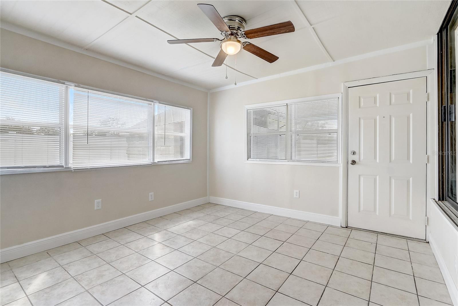 34936 3RD AVE, LEESBURG, FL, 34788