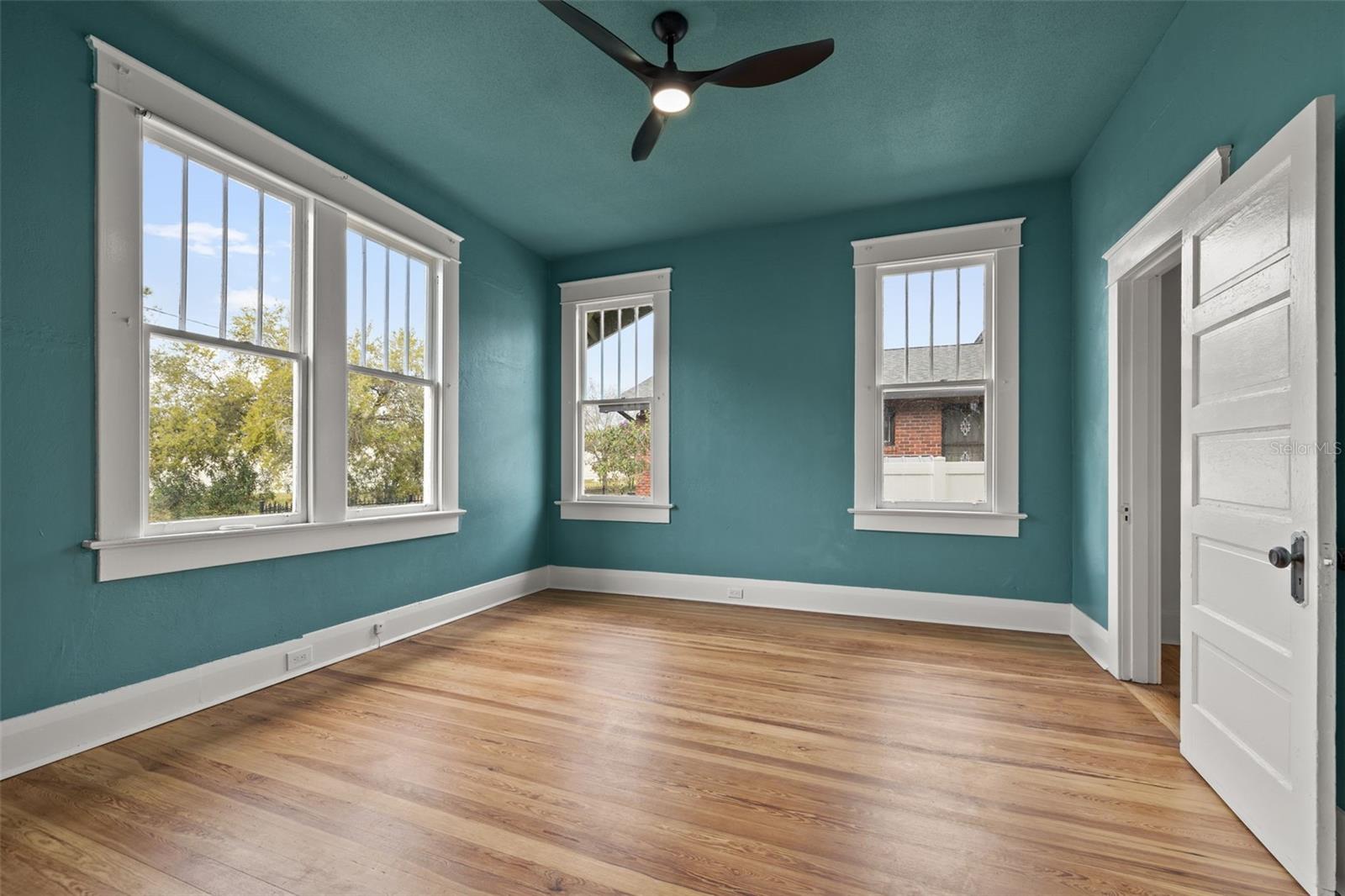 5607 N TALIAFERRO AVE, TAMPA, FL, 33604