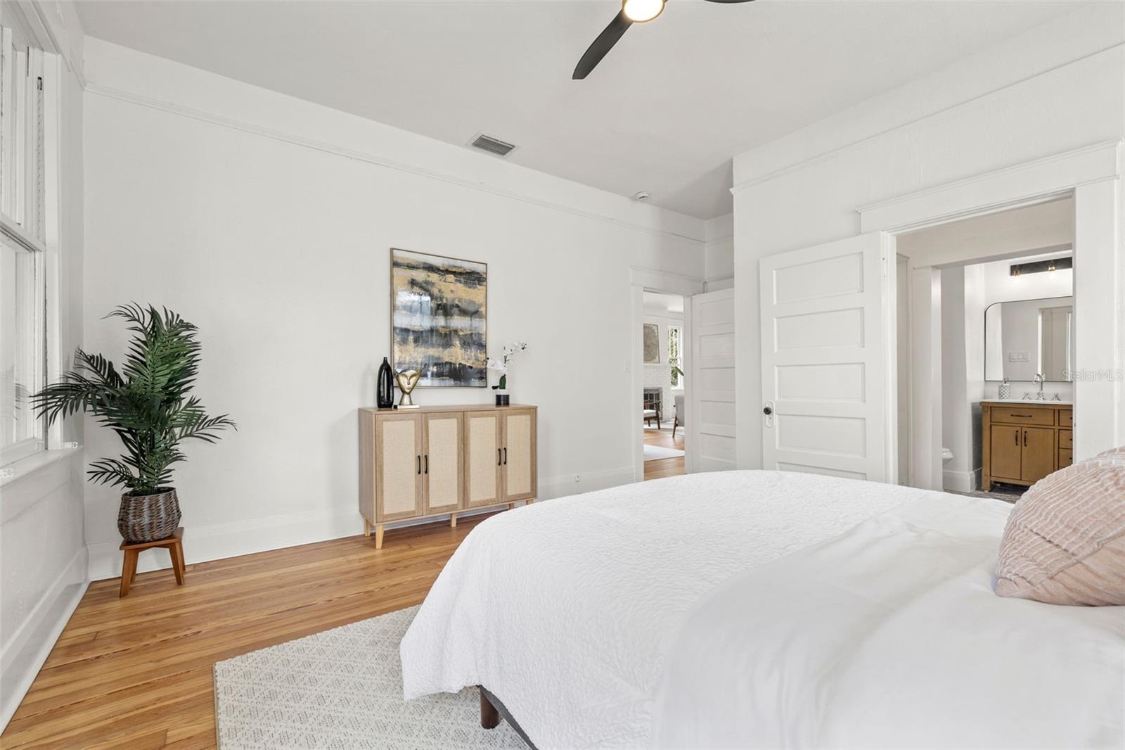 5607 N TALIAFERRO AVE, TAMPA, FL, 33604