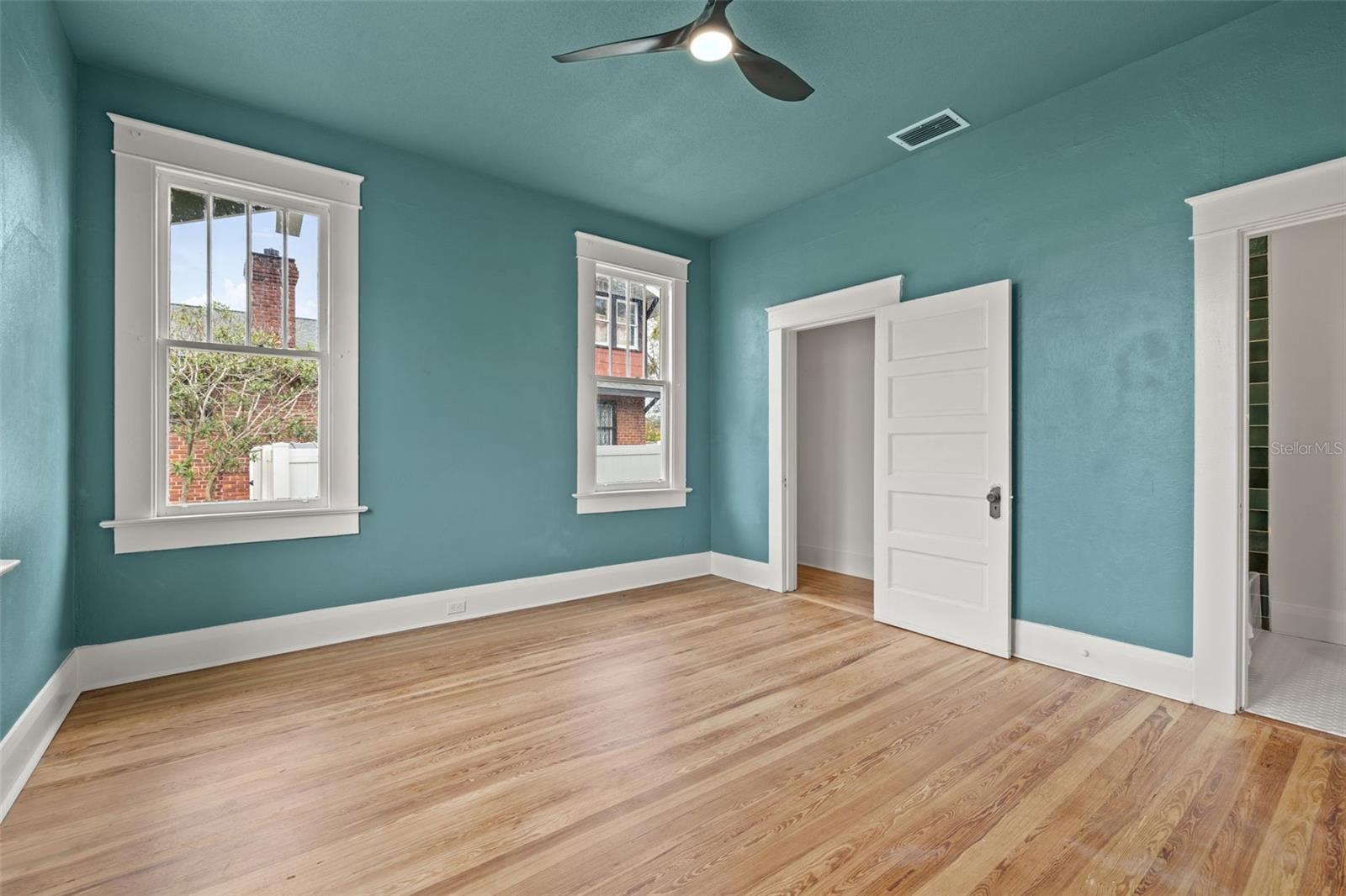 5607 N TALIAFERRO AVE, TAMPA, FL, 33604