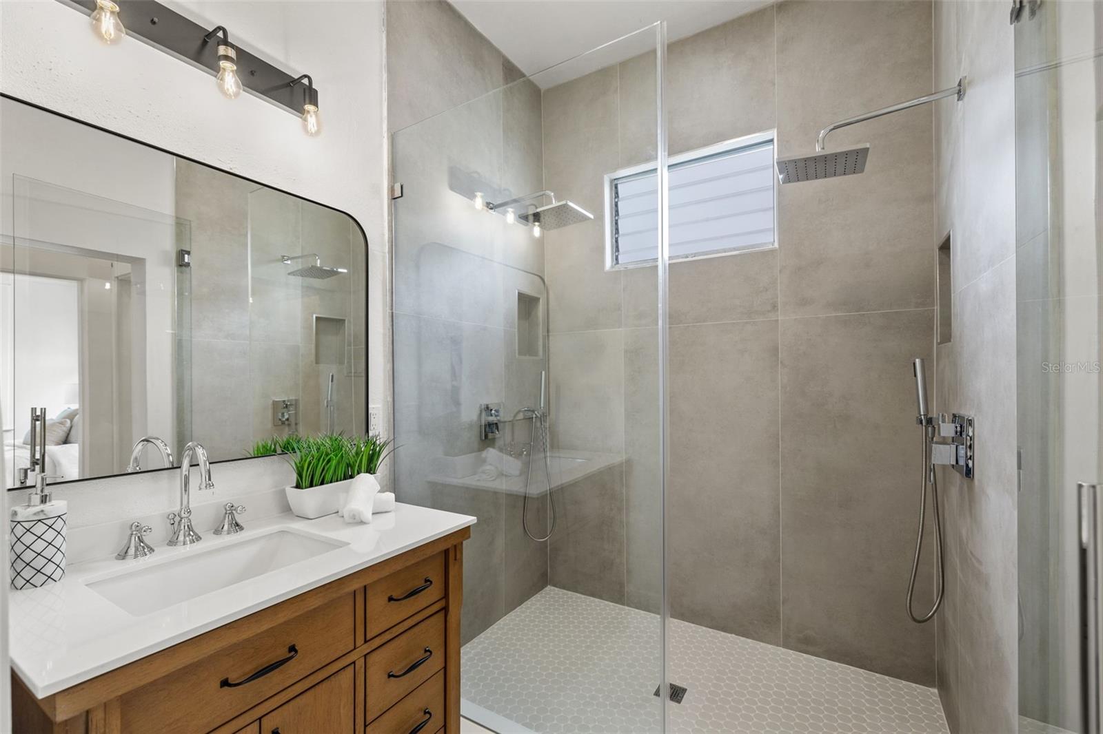 5607 N TALIAFERRO AVE, TAMPA, FL, 33604
