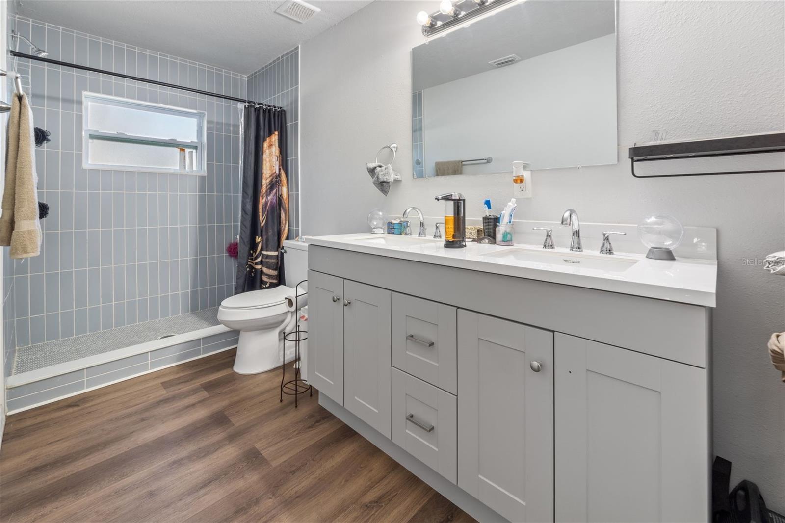 1650 14TH ST S, ST PETERSBURG, FL, 33705