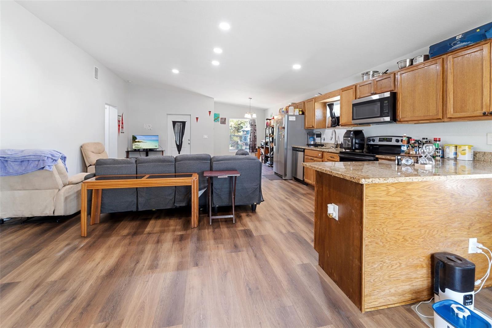 1650 14TH ST S, ST PETERSBURG, FL, 33705