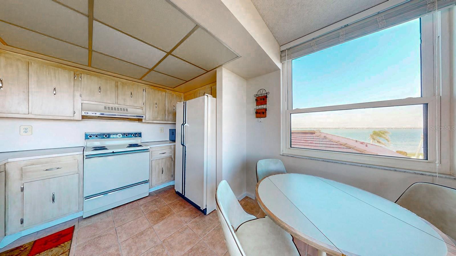 6177 SUN BLVD #302, ST PETERSBURG, FL, 33715