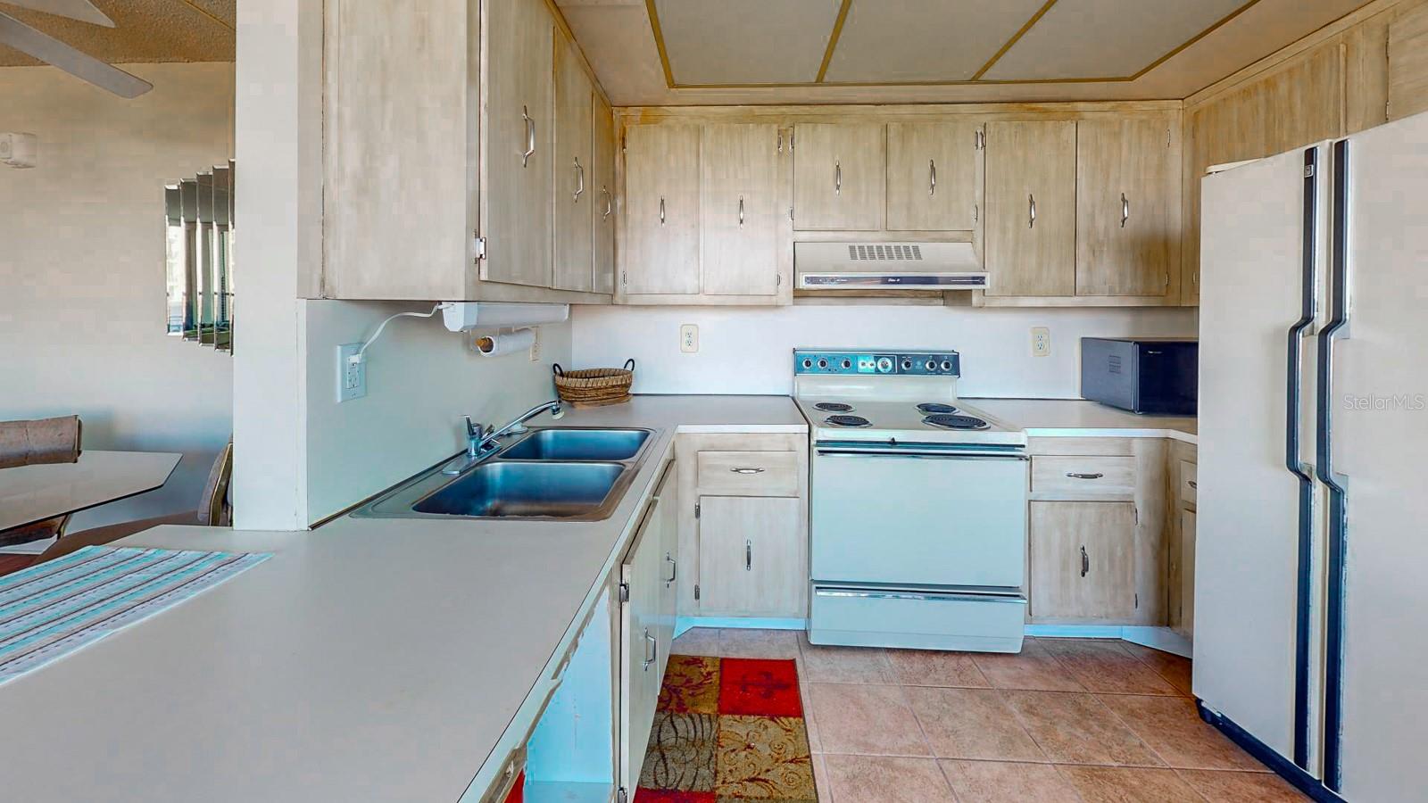 6177 SUN BLVD #302, ST PETERSBURG, FL, 33715