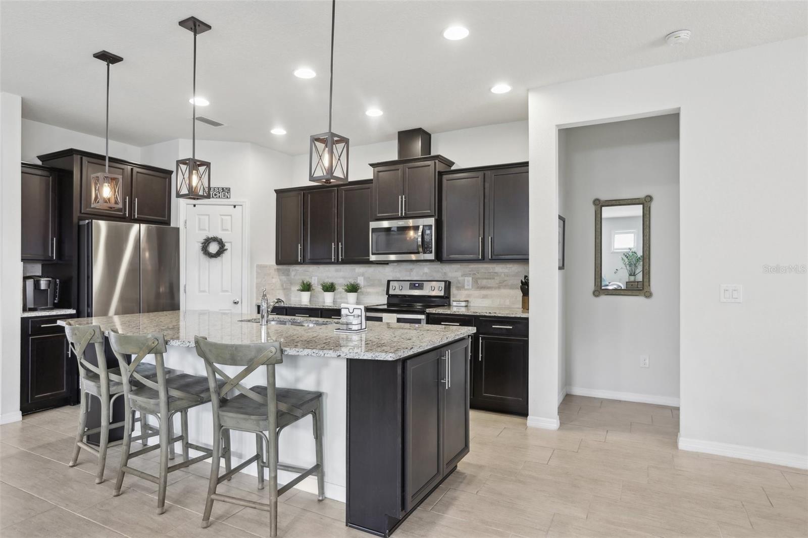 16333 TREASURE POINT DR, WIMAUMA, FL, 33598
