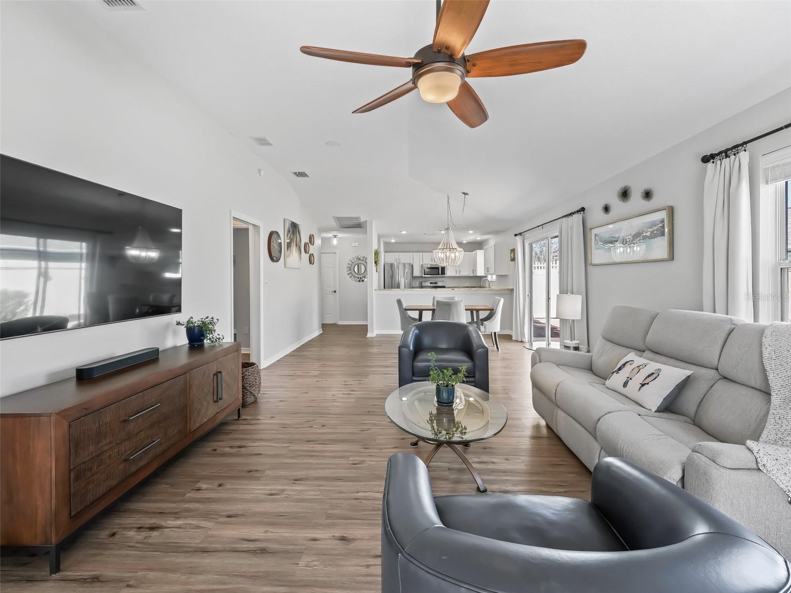 409 VALVERDA DR, THE VILLAGES, FL, 32162