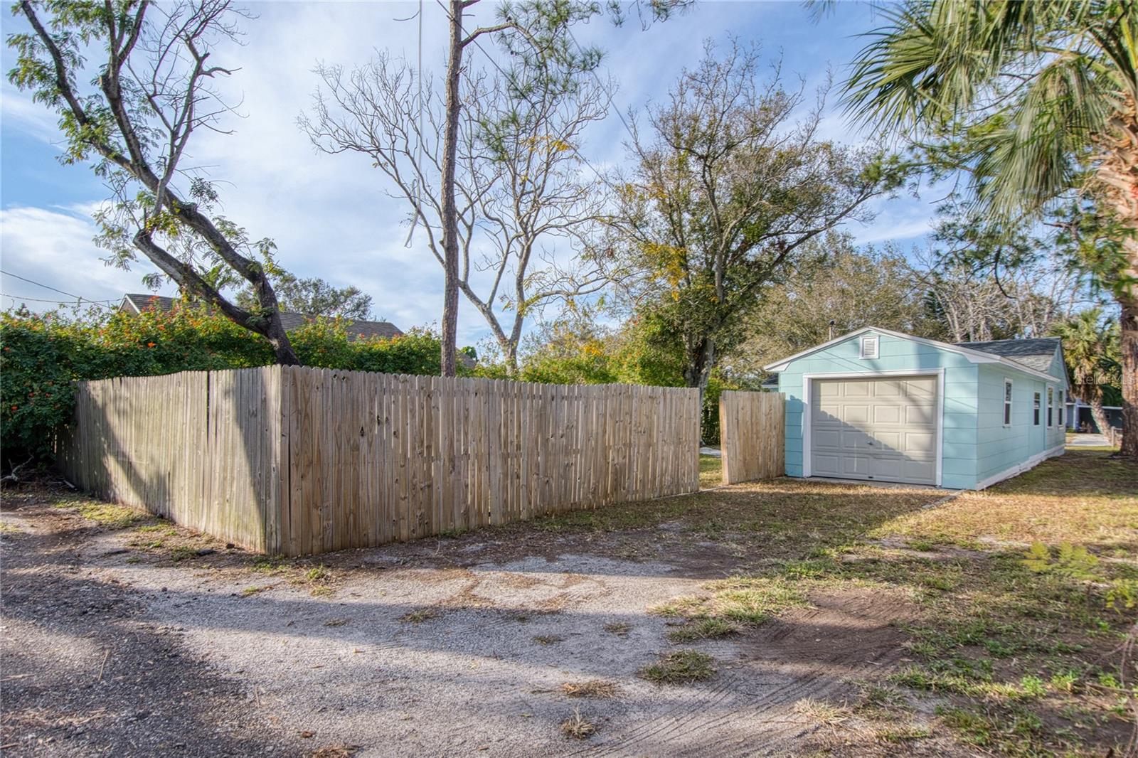 4042 39TH AVE N, ST PETERSBURG, FL, 33714