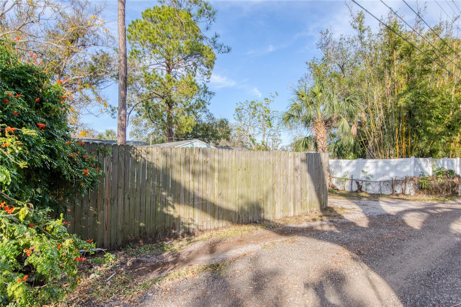4042 39TH AVE N, ST PETERSBURG, FL, 33714