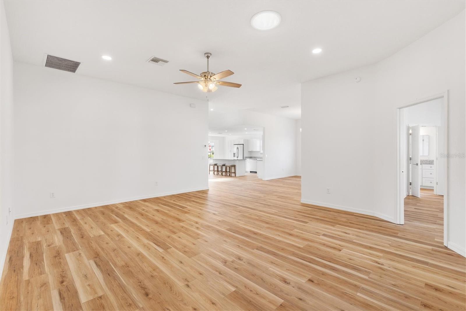 1323 ARREDONDO DR, THE VILLAGES, FL, 32162