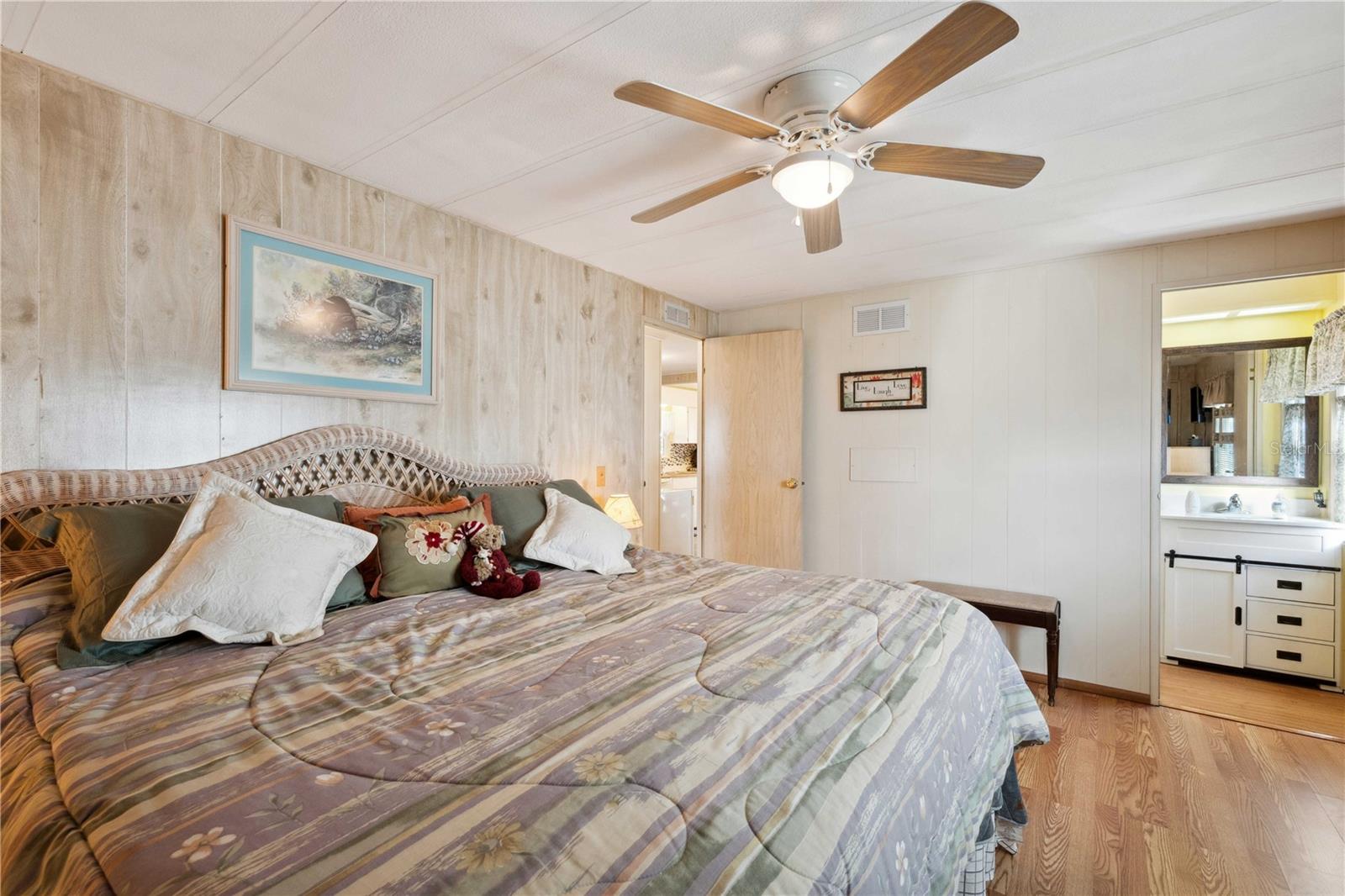 5353 WATERS ST, ZEPHYRHILLS, FL, 33542