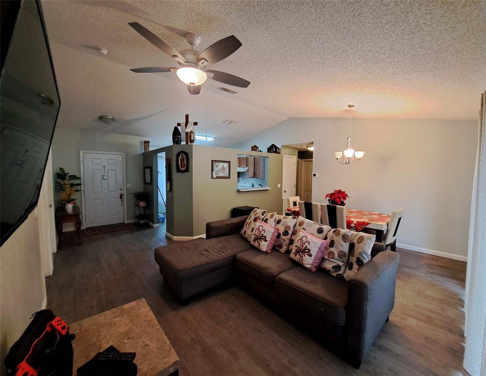 550 OAK BRANCH CIR, KISSIMMEE, FL, 34758