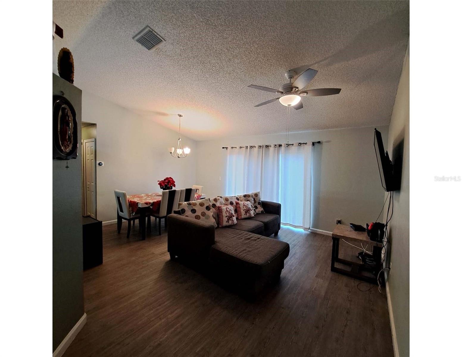 550 OAK BRANCH CIR, KISSIMMEE, FL, 34758