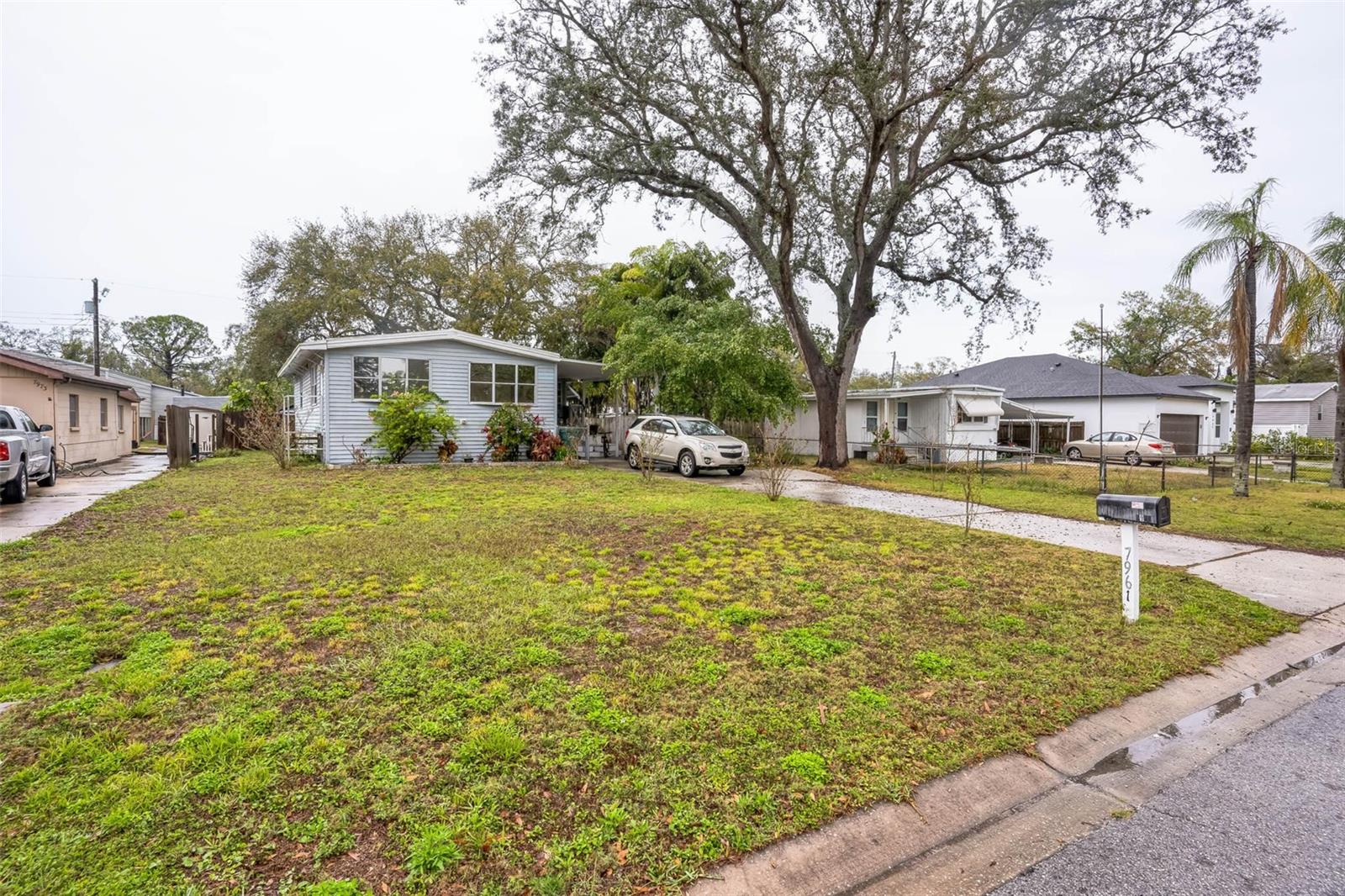 7961 50TH AVE N, ST PETERSBURG, FL, 33709
