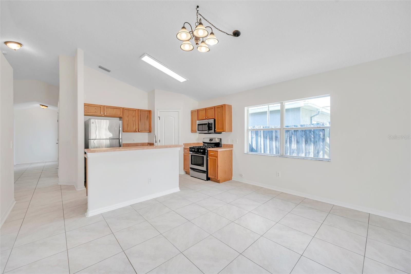 7459 OXFORD GARDEN CIR, APOLLO BEACH, FL, 33572
