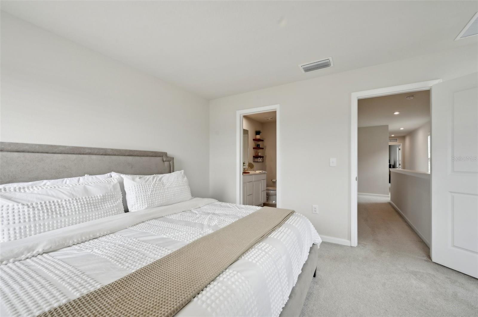 14180 CRIMSON AVE, BRADENTON, FL, 34211