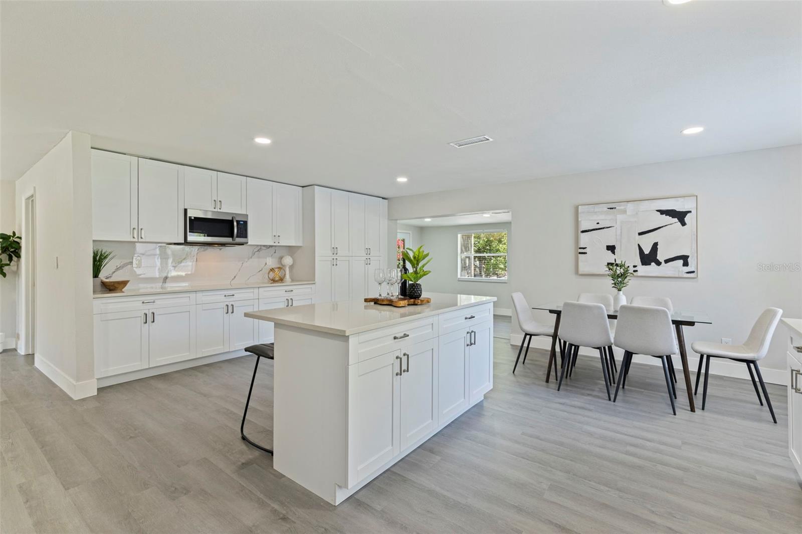 834 RIVERSIDE DR, TARPON SPRINGS, FL, 34689