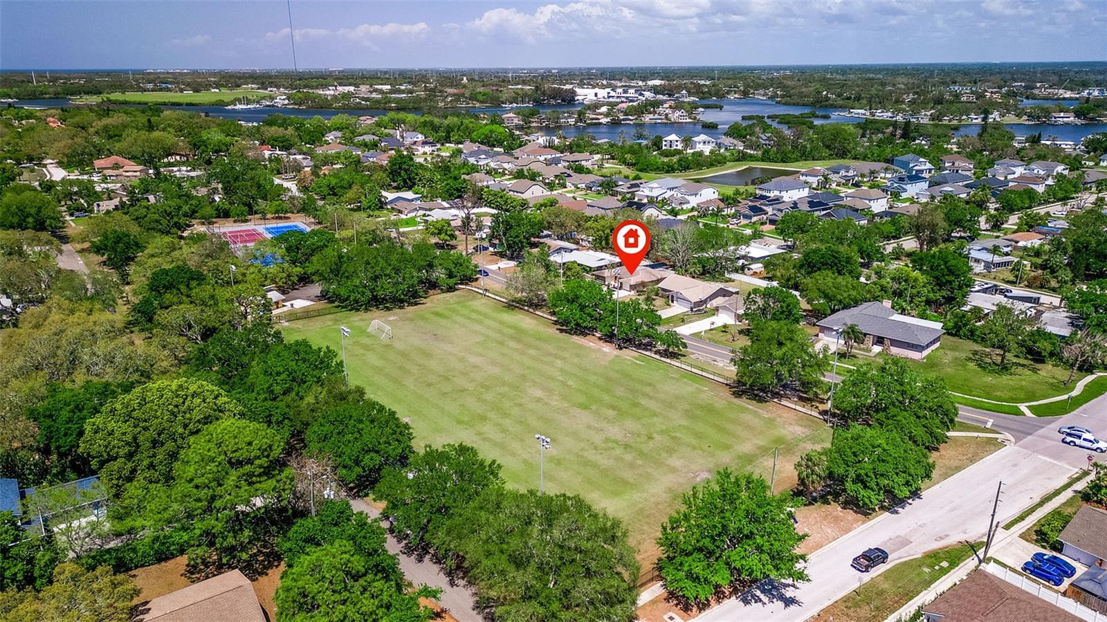 834 RIVERSIDE DR, TARPON SPRINGS, FL, 34689