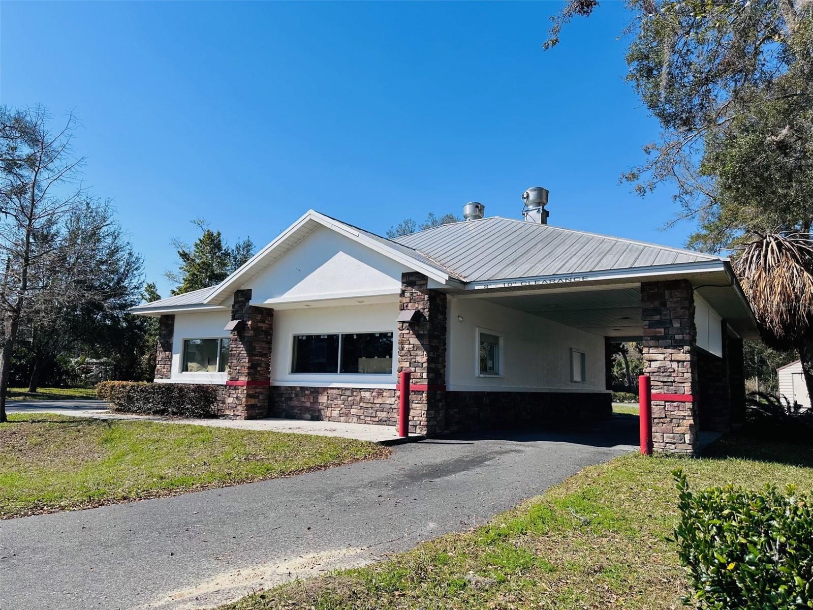 1708 N YOUNG BLVD, CHIEFLAND, FL, 32626