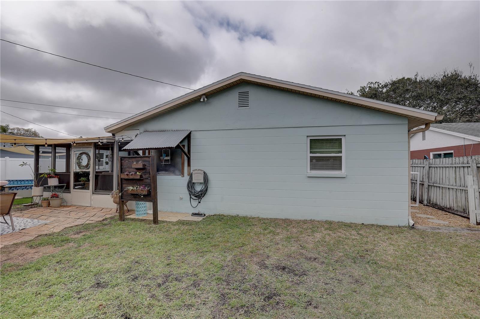 8995 BRIARWOOD DR, SEMINOLE, FL, 33772