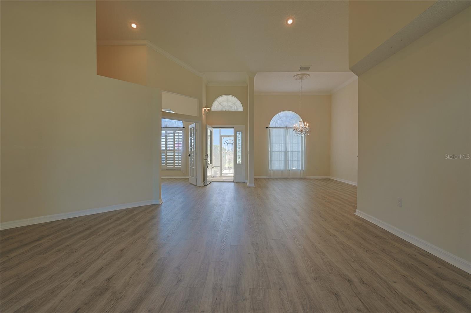 39100 TACOMA DR, LADY LAKE, FL, 32159