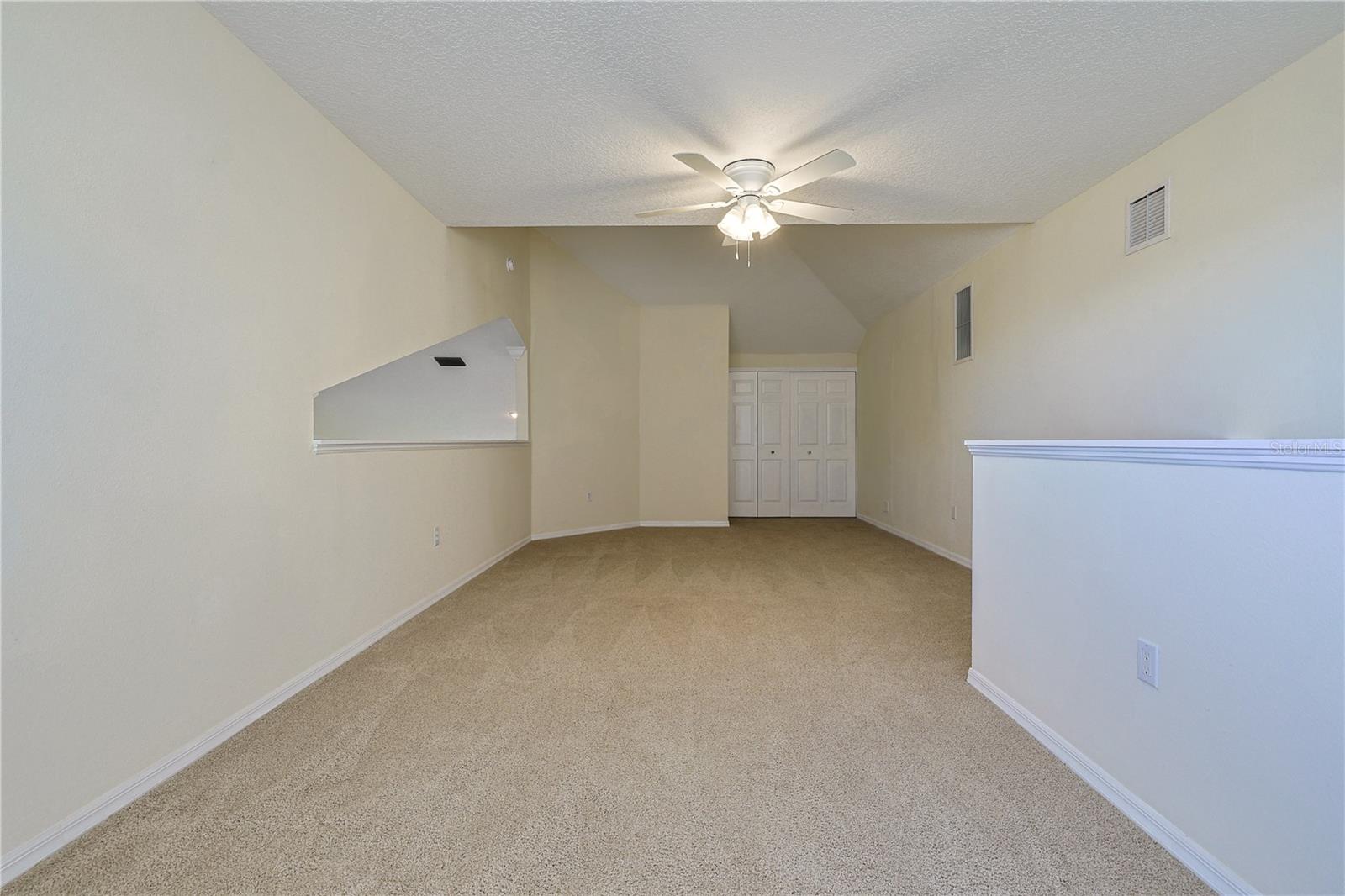39100 TACOMA DR, LADY LAKE, FL, 32159