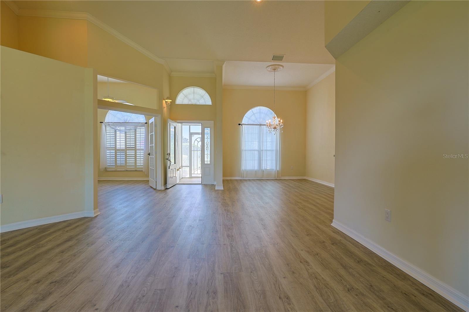 39100 TACOMA DR, LADY LAKE, FL, 32159