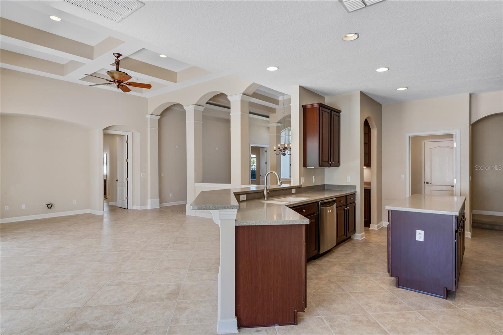 713 DUFF DR, WINTER GARDEN, FL, 34787