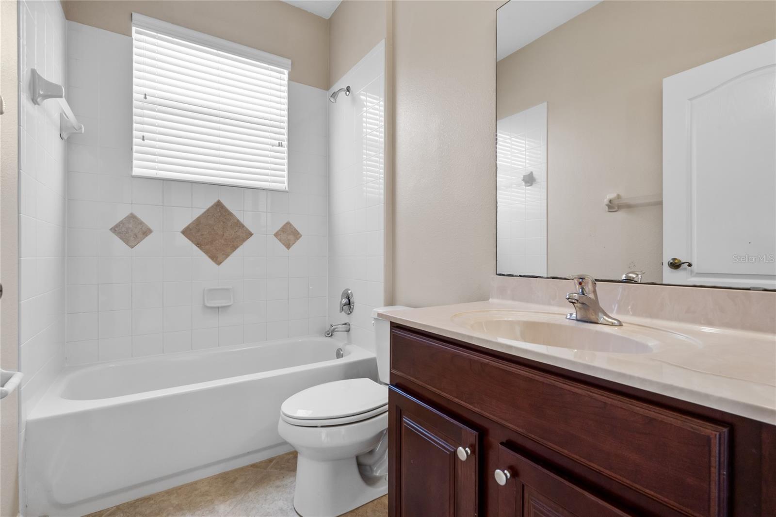 713 DUFF DR, WINTER GARDEN, FL, 34787