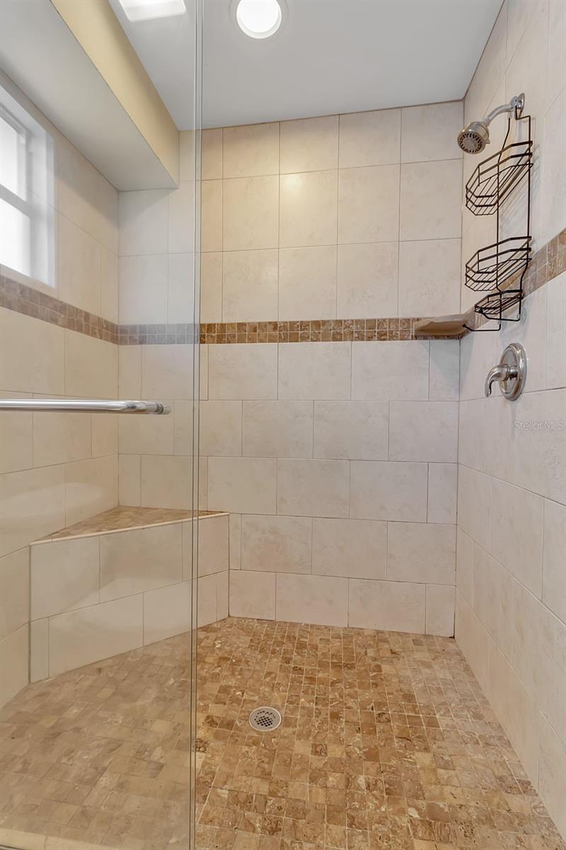 605 15TH AVENUE DR E, PALMETTO, FL, 34221