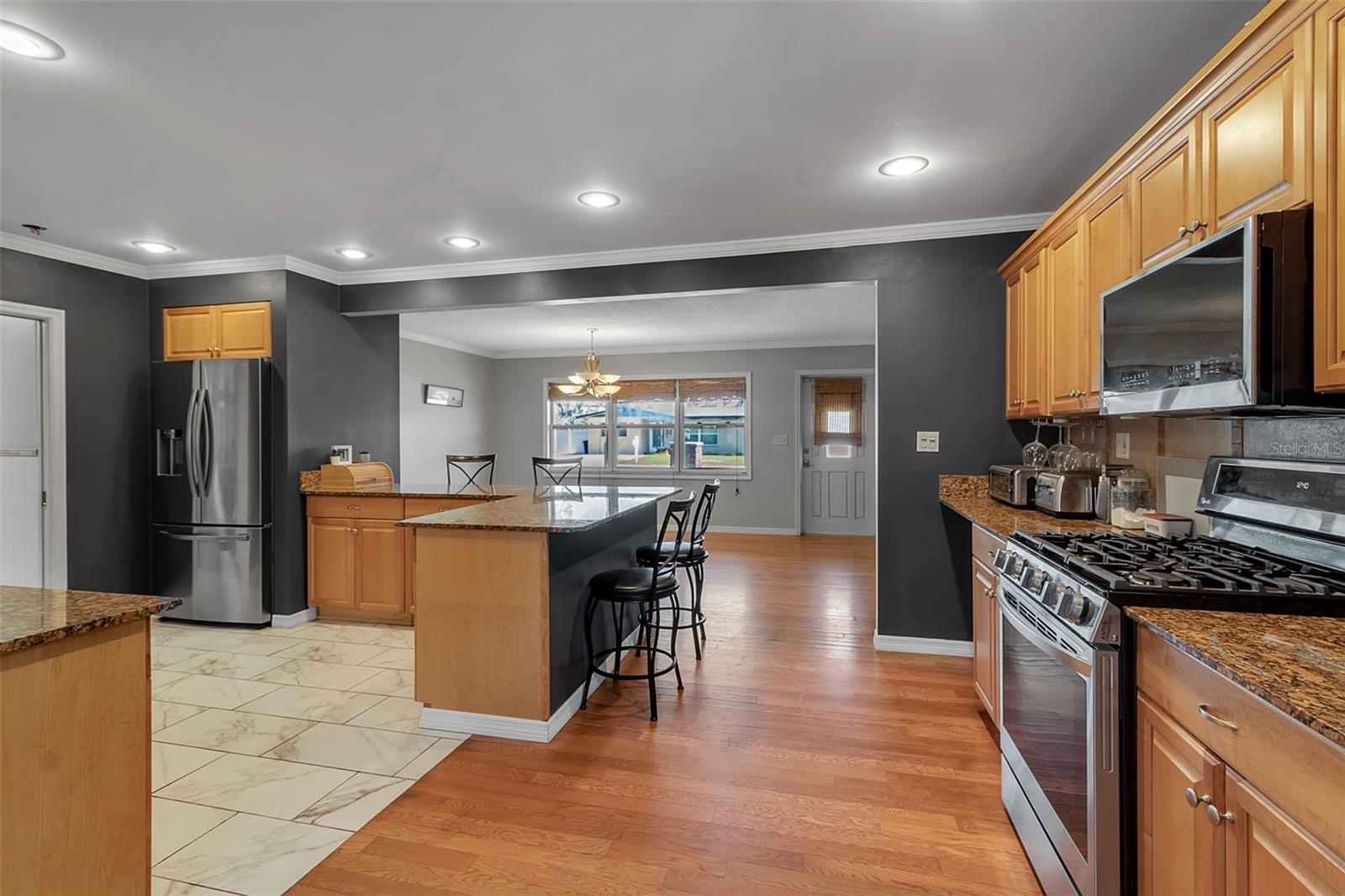 605 15TH AVENUE DR E, PALMETTO, FL, 34221