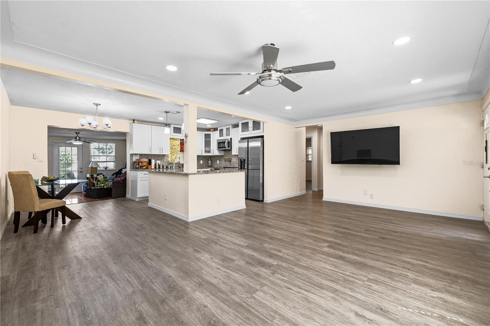 Living/Dining/Kitchen Combo