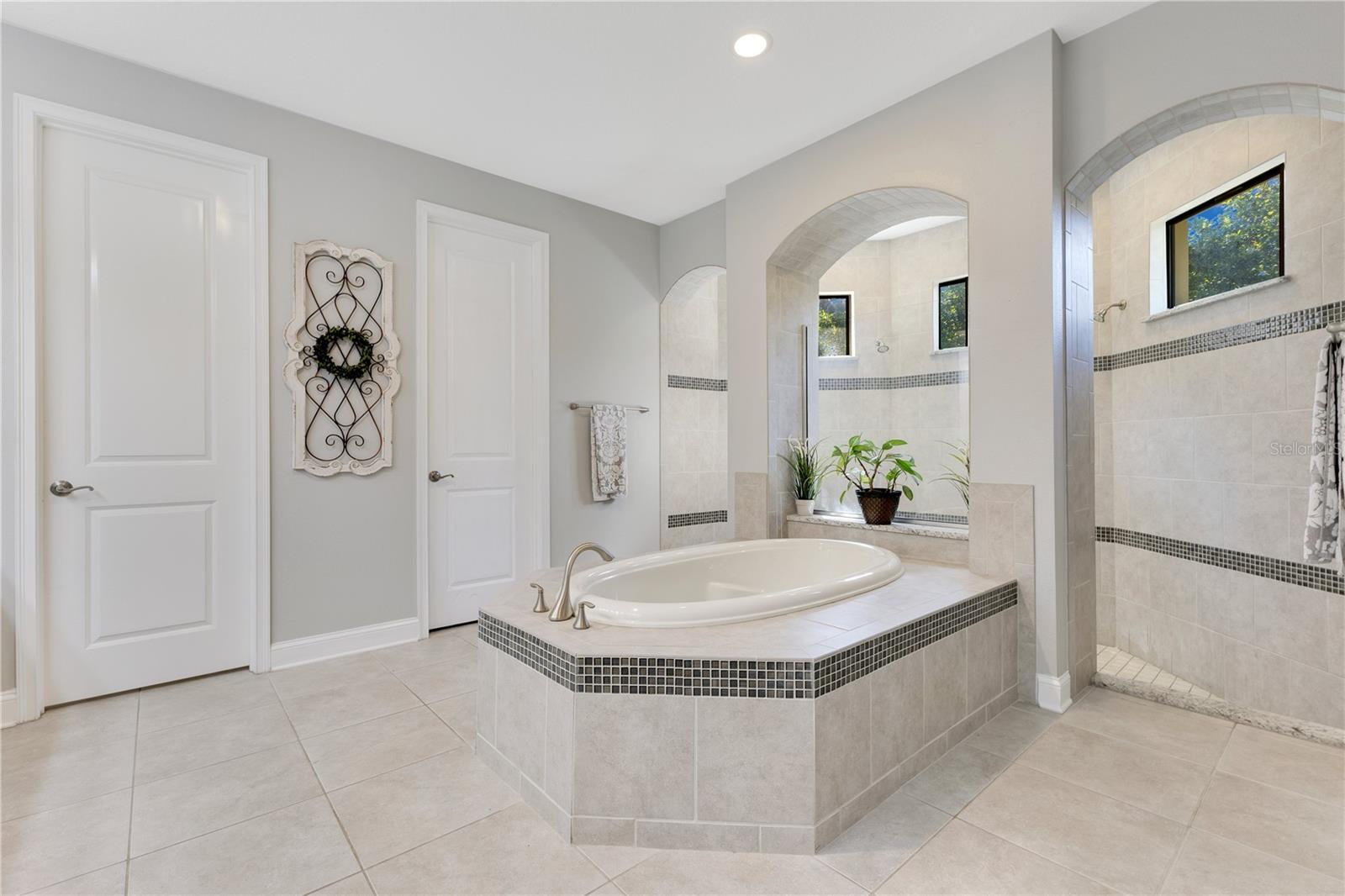 8718 SHIMMERING PINE PL, SANFORD, FL, 32771