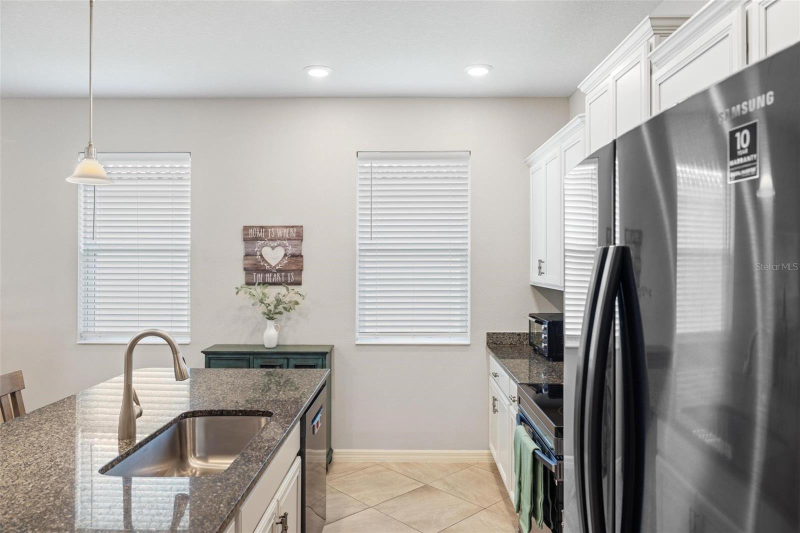 2042 MESIC HAMMOCK WAY, VENICE, FL, 34292