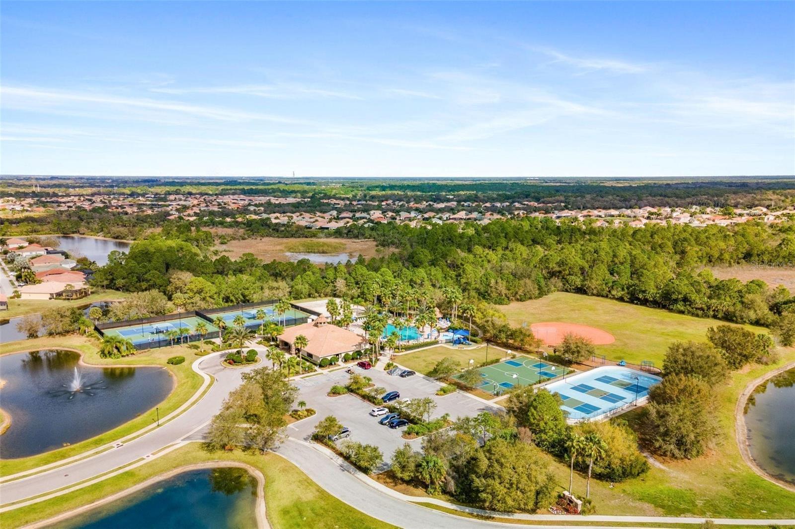 2042 MESIC HAMMOCK WAY, VENICE, FL, 34292