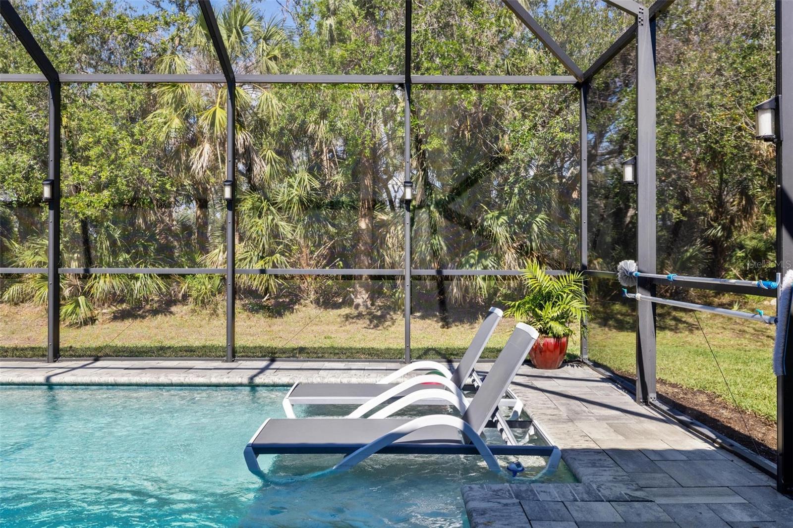 2042 MESIC HAMMOCK WAY, VENICE, FL, 34292
