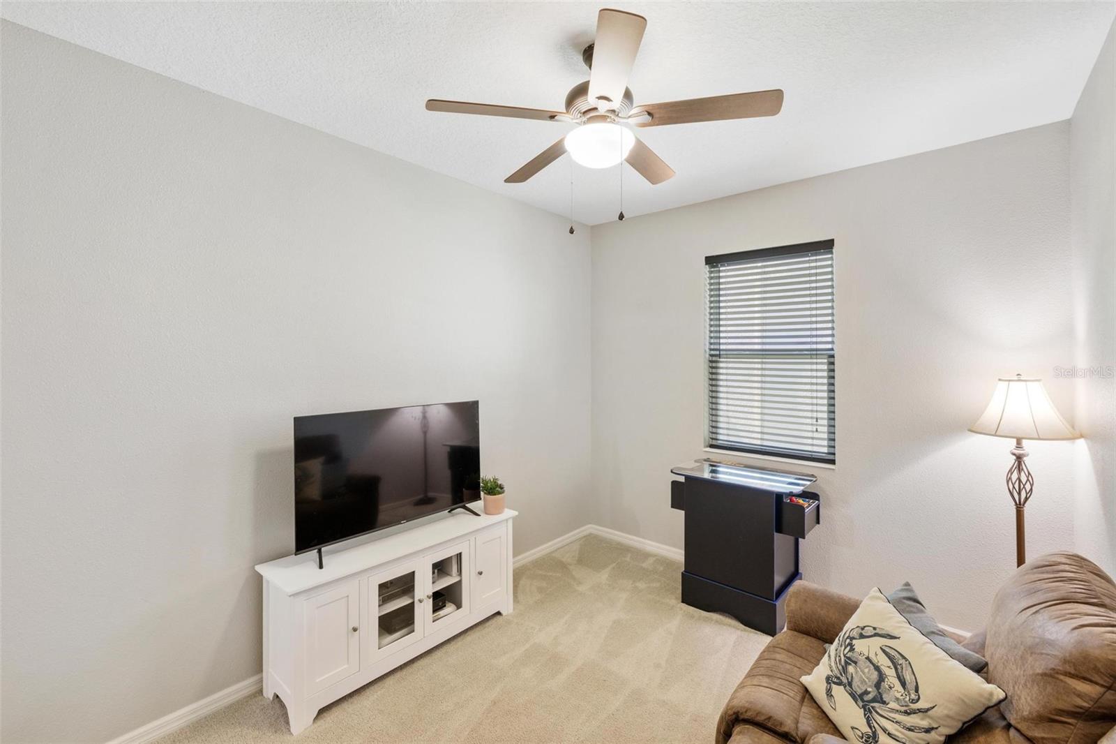 2042 MESIC HAMMOCK WAY, VENICE, FL, 34292