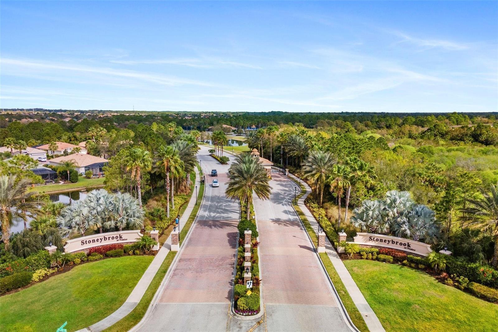 2042 MESIC HAMMOCK WAY, VENICE, FL, 34292