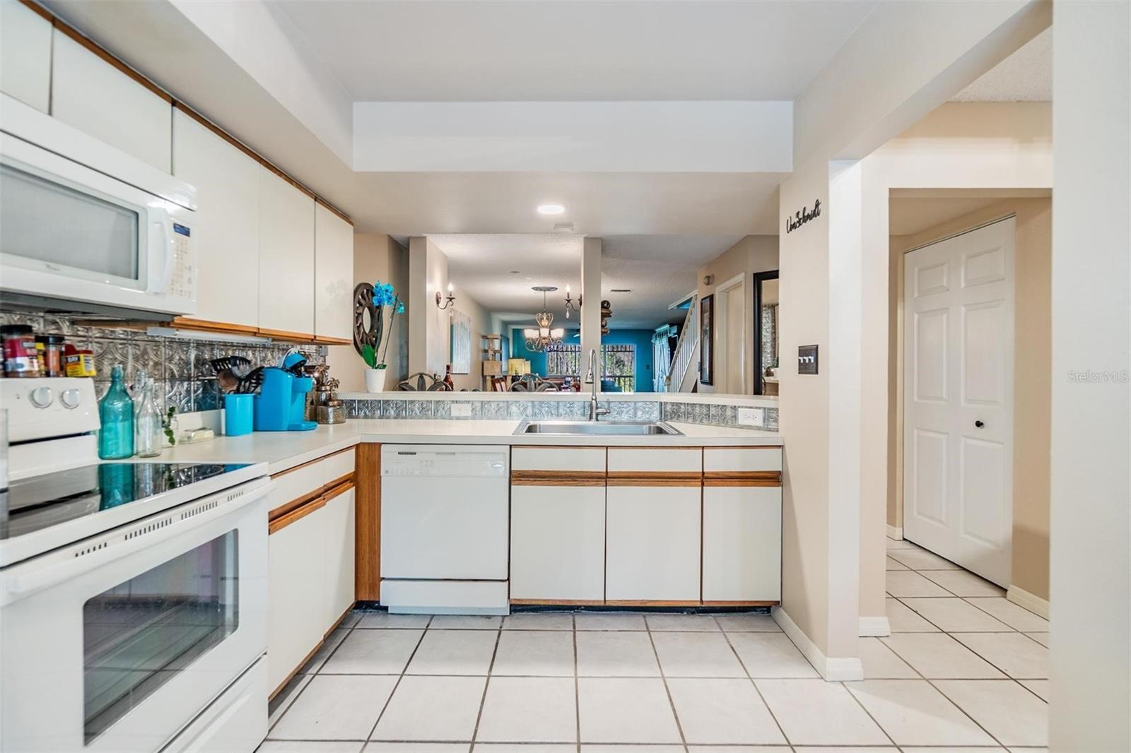 2511 DOLLY BAY DR #304, PALM HARBOR, FL, 34684