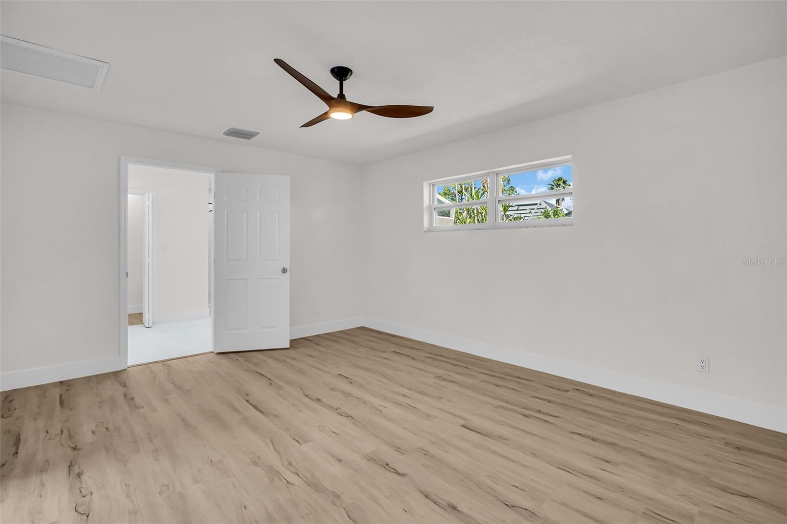 375 HOLLY HILL RD, OLDSMAR, FL, 34677