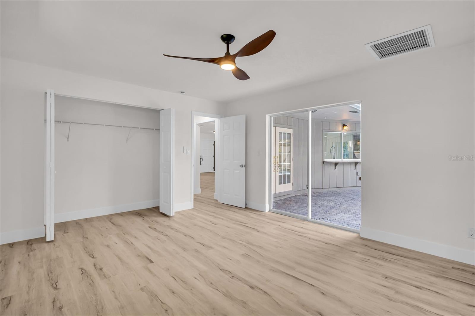 375 HOLLY HILL RD, OLDSMAR, FL, 34677